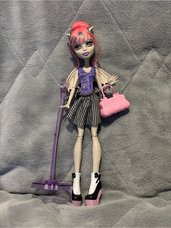 monster high Other - monster high rochelle goyle dance class doll